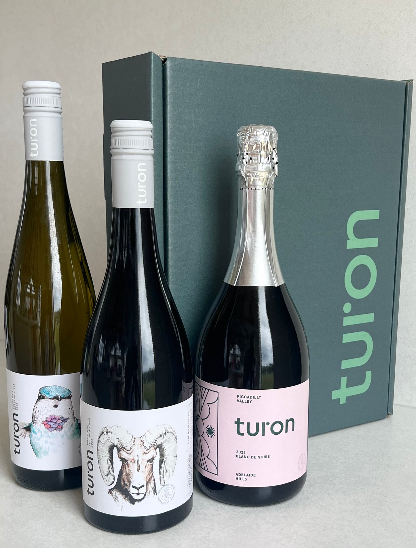 Fizz, White and Bright Gift Box